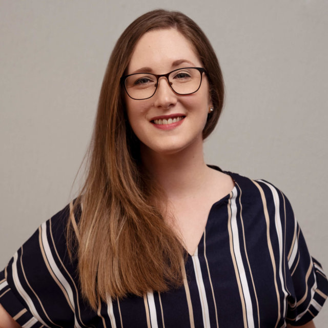 Kelly Cunningham, Office Manager
